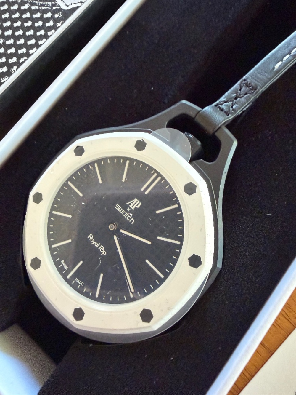 AUDEMARS PIGUET X SWATCH